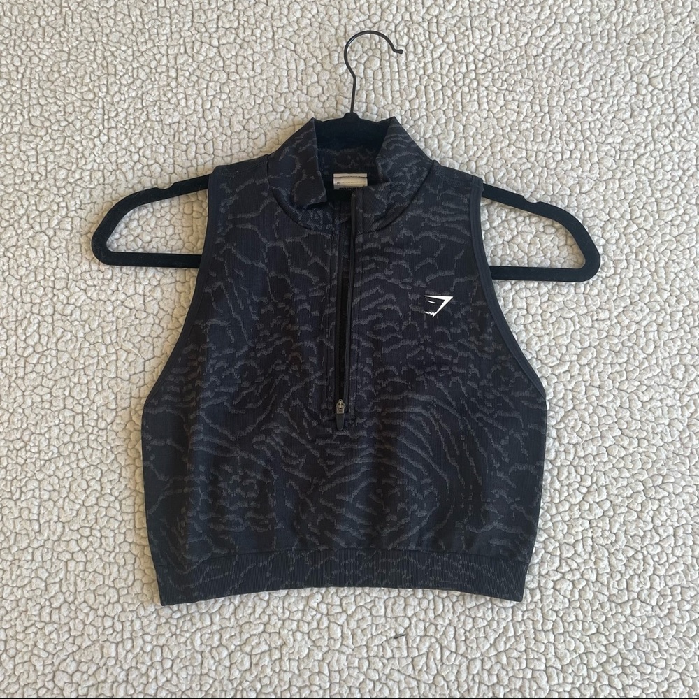 Gymshark Adapt Animal Seamless 1/2 Zip Crop Black Medium